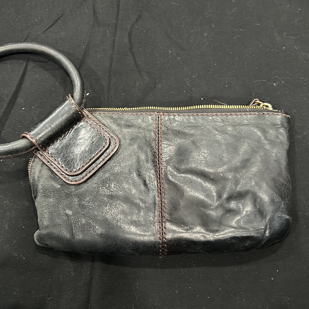 Hobo sable wristlet used but in great used condition
